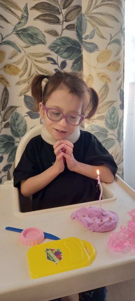 Элина Шляйхер